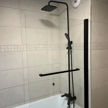 Apartment 2 Bedroom Near *